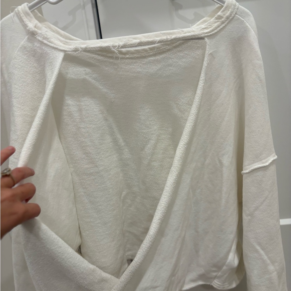 Free People White Top With a Open Back 100% Cotton - Picture 6 of 8